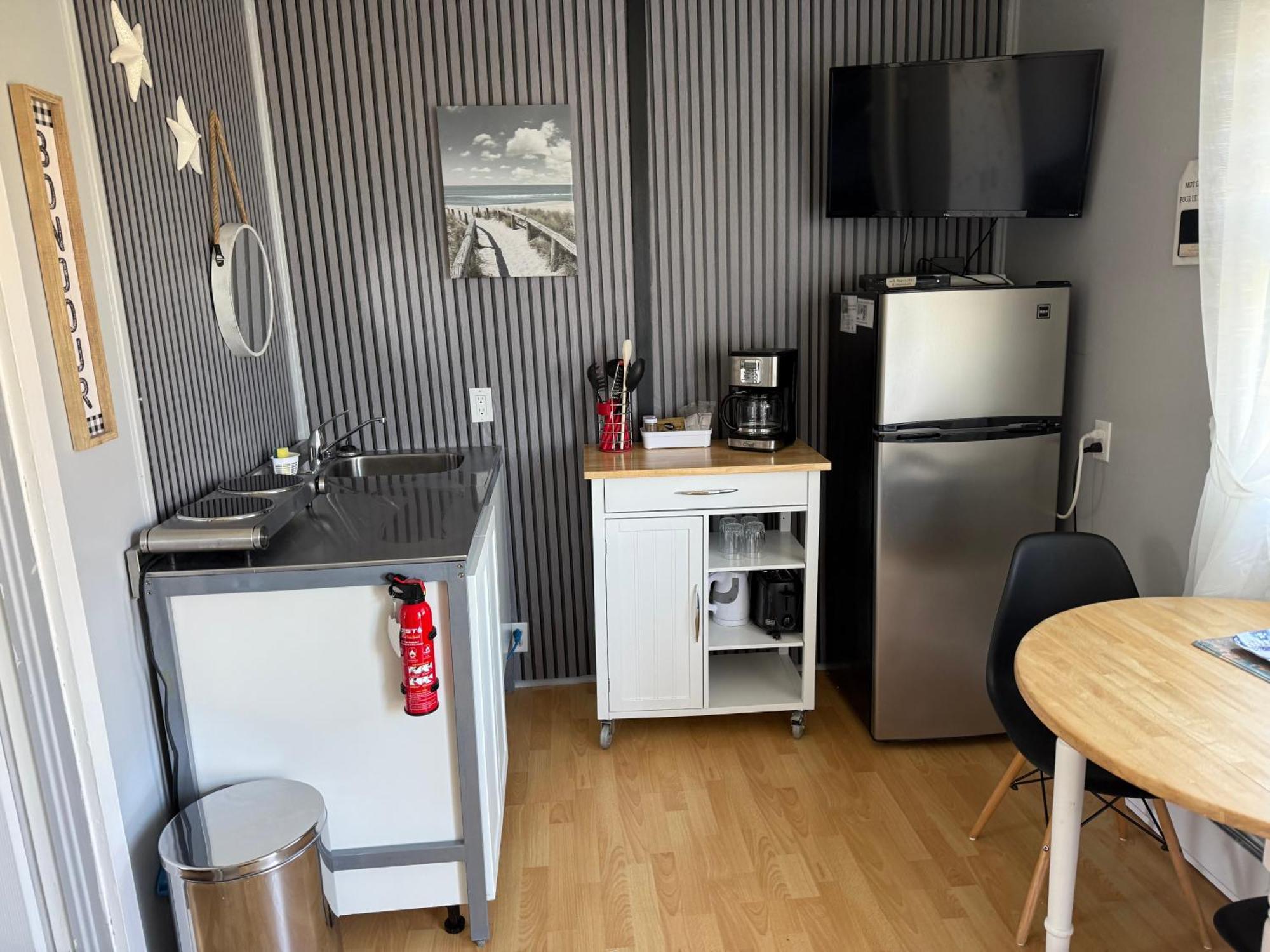Motel Le Repos Perce Eksteriør bilde